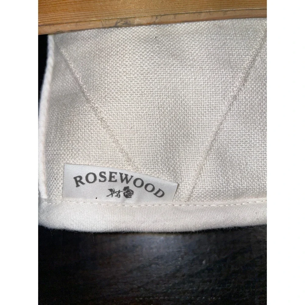 Rosewood Tea‎ Cozy Cover White Quilted Embroidered Bees Ladybugs Bow Accent